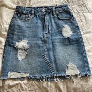 Hollister ultra high-rise skirt